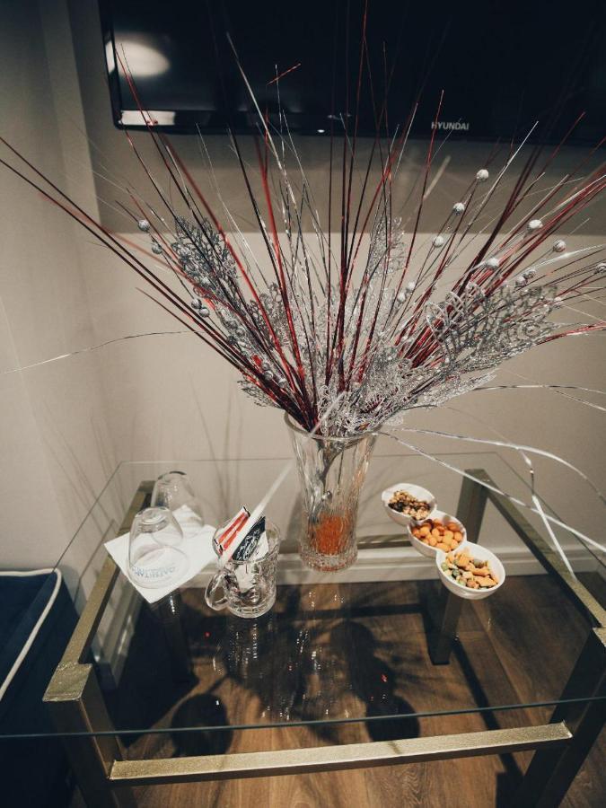 Hotel Romeo Корча Екстериор снимка